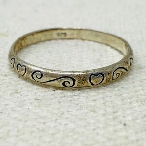 Sterling Silver 925 Etched Heart and Scroll Band Ring Size 7.25